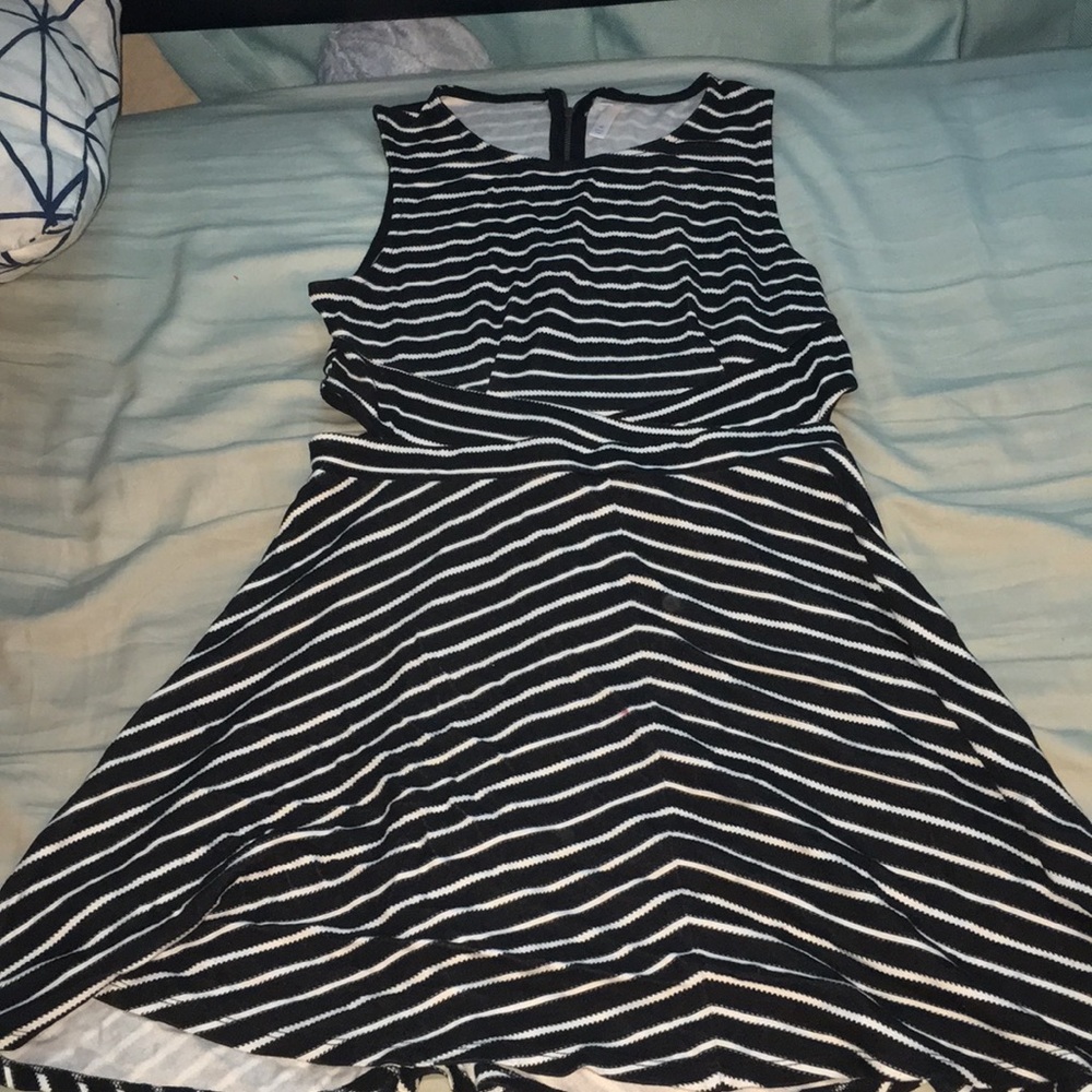Black and white dress